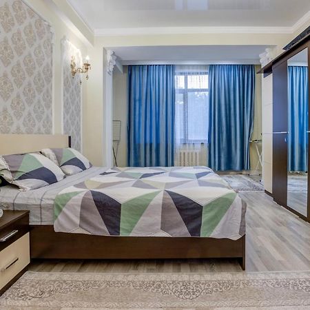 2-Ком Квартира Apartman Biskek Kültér fotó